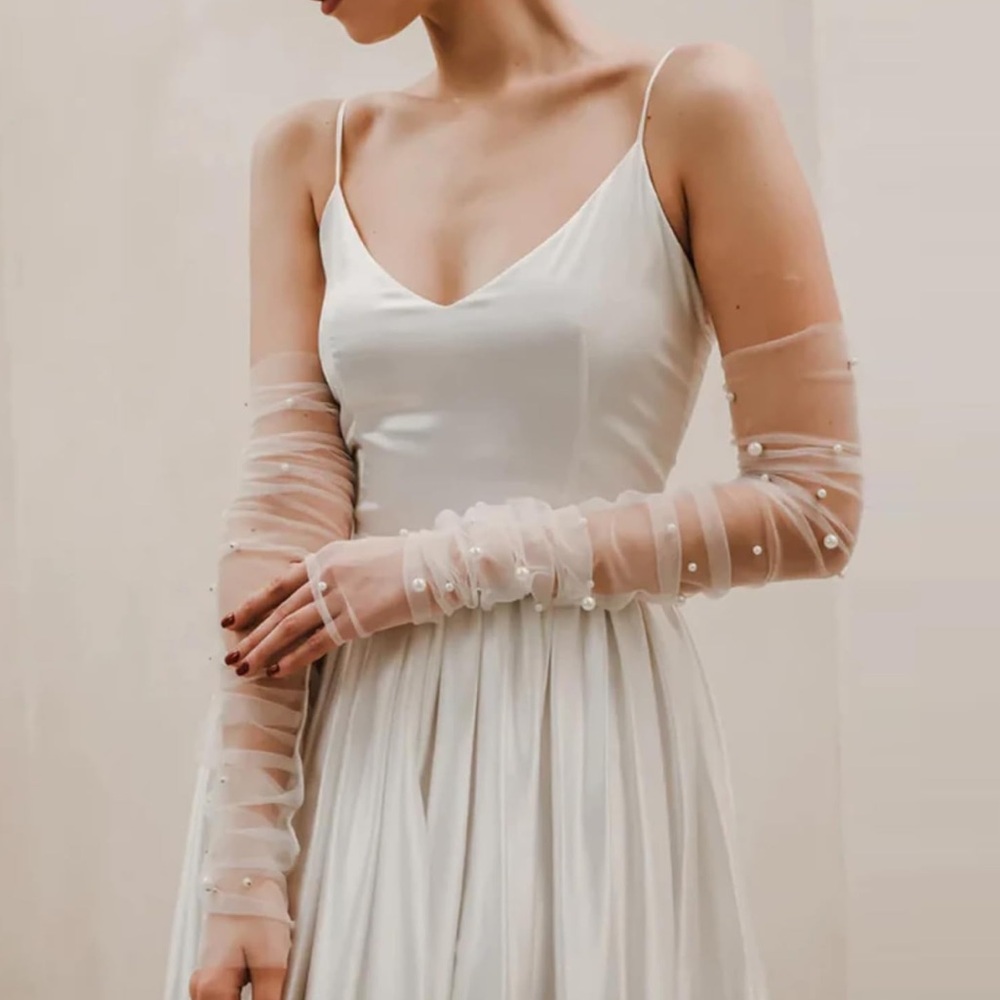 Pearl detailed, fingerless gloves, worn once for one of my wedding looks